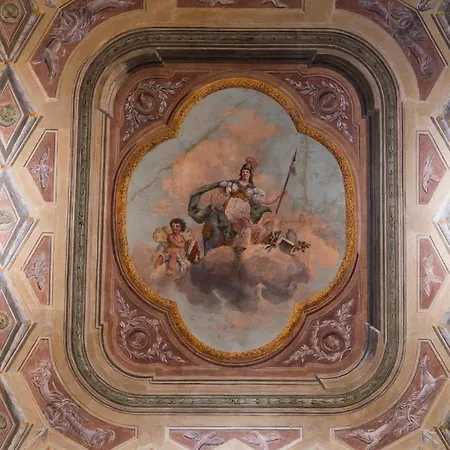 Castello&piazza Della Libertà Olimpia Elegant Flat Appartement