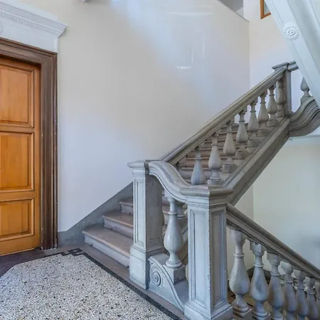 Castello&piazza Della Libertà Olimpia Elegant Flat Udine